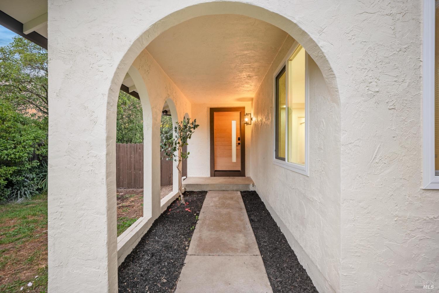 Alexander Street, Napa, California image 6