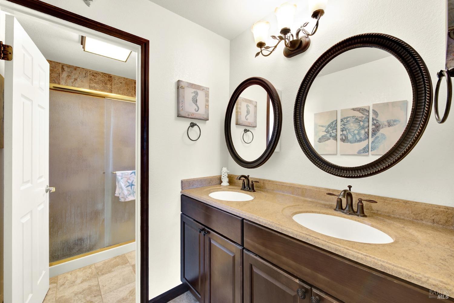 Detail Gallery Image 35 of 43 For 575 Gregory Dr, Vacaville,  CA 95687 - 4 Beds | 2/1 Baths