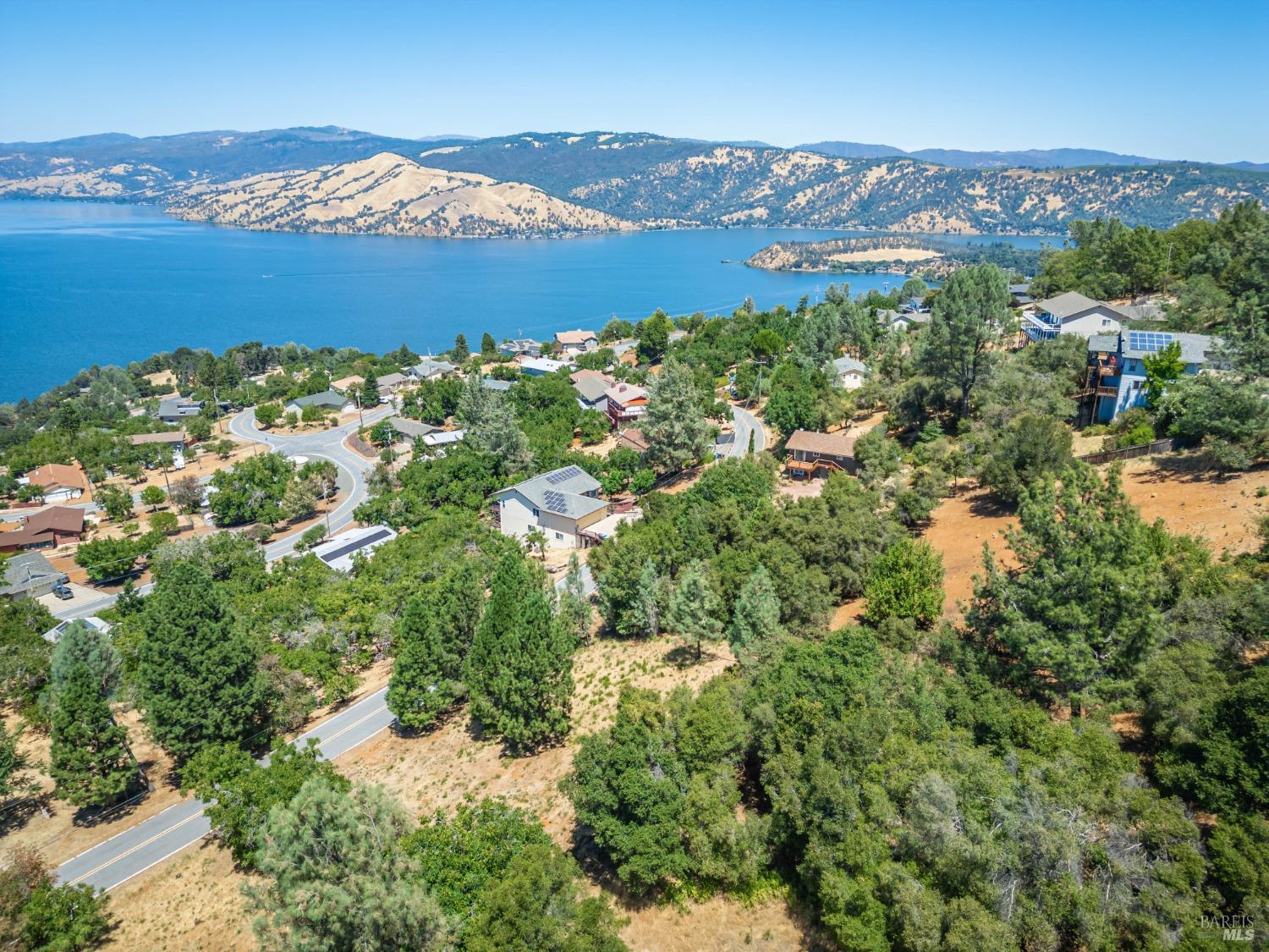 Detail Gallery Image 9 of 75 For 3126 Edgewood Dr, Kelseyville,  CA 95451 - – Beds | – Baths