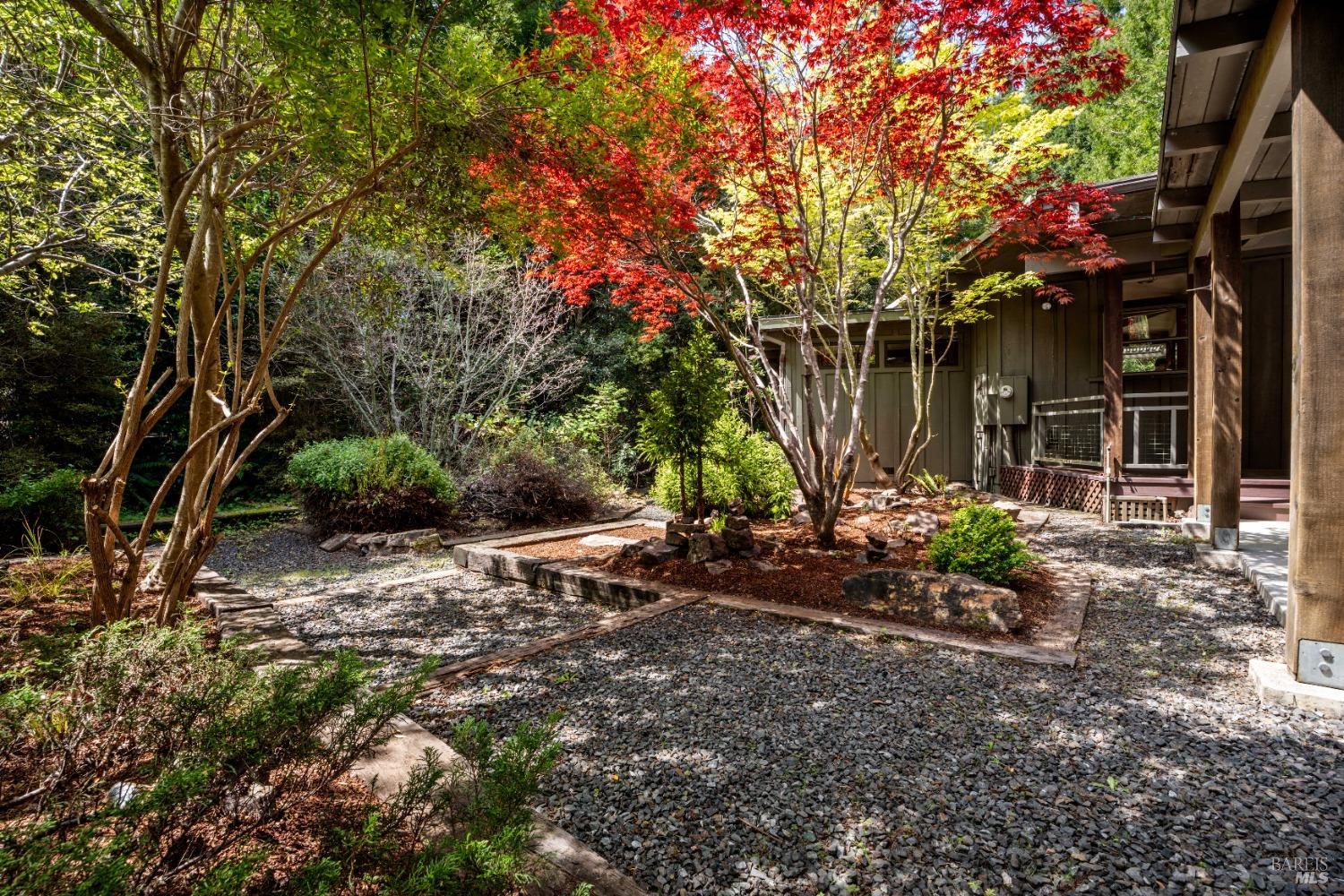 Detail Gallery Image 38 of 45 For 43755 Little Lake Rd, Mendocino,  CA 95460 - 2 Beds | 2 Baths