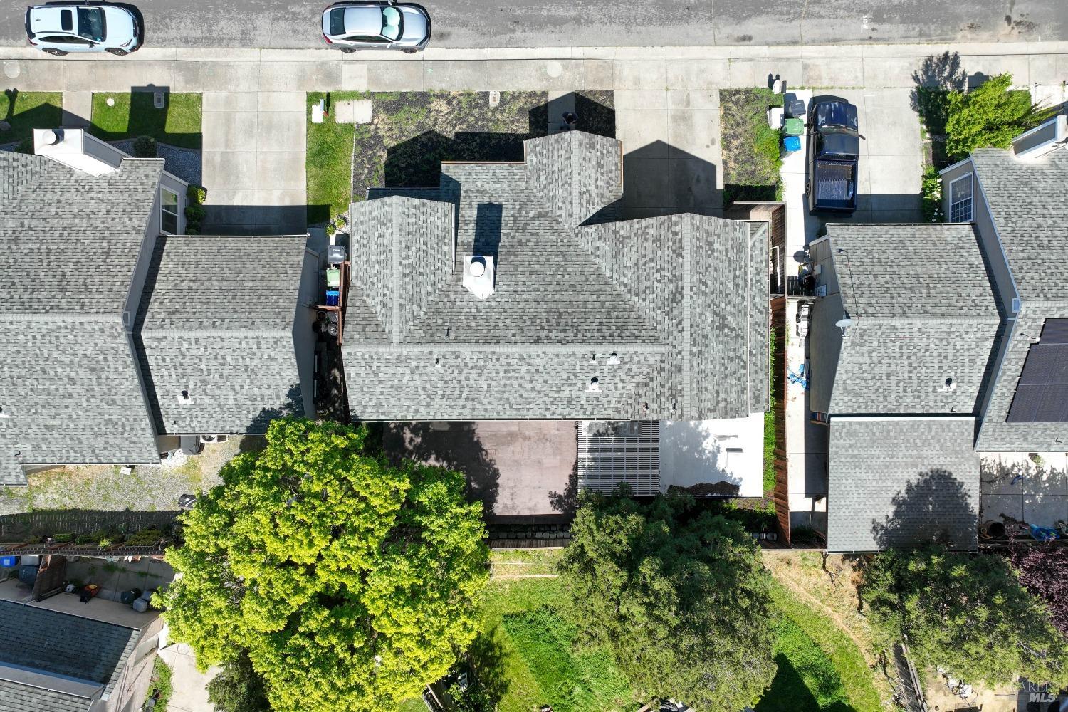 Detail Gallery Image 64 of 64 For 948 Shadywood Cir, Suisun City,  CA 94585 - 4 Beds | 2/1 Baths