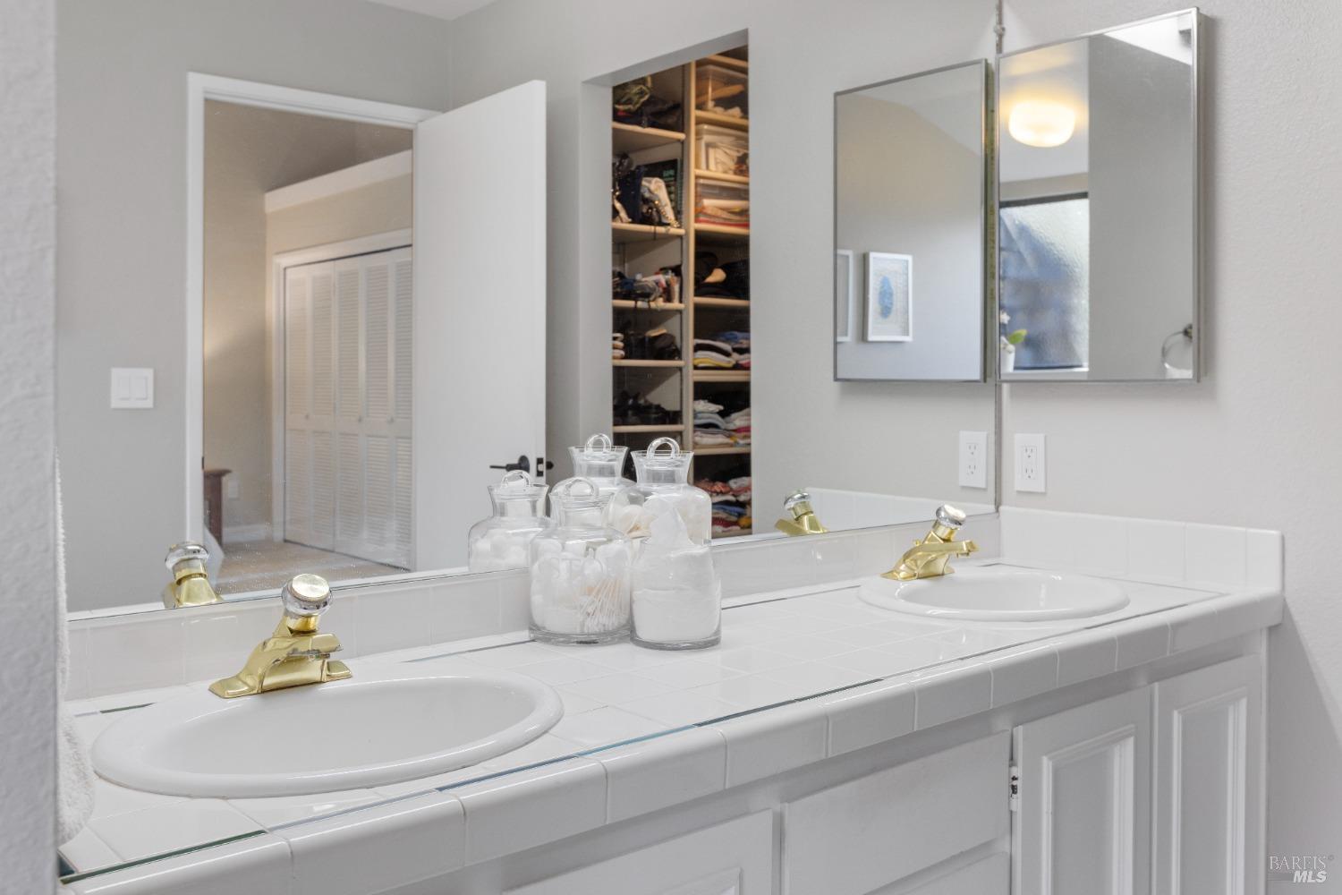 Detail Gallery Image 24 of 50 For 428 El Faisan Dr, San Rafael,  CA 94903 - 2 Beds | 2 Baths