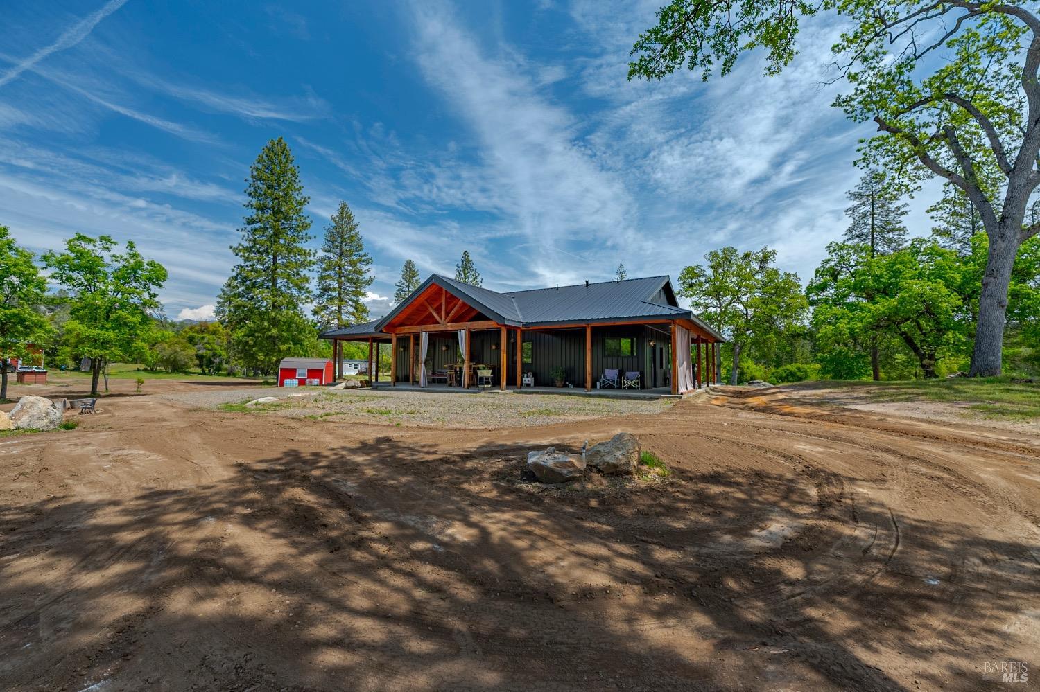 Detail Gallery Image 6 of 85 For 4870 Usona Rd, Mariposa,  CA 95338 - 2 Beds | 2 Baths
