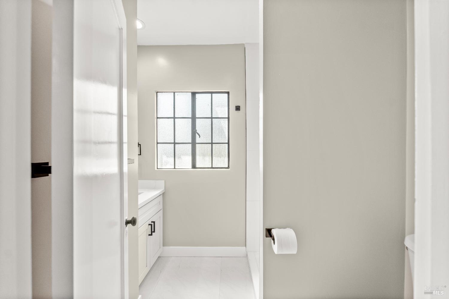 Detail Gallery Image 41 of 64 For 290 E B St, Dixon,  CA 95620 - 4 Beds | 3/1 Baths