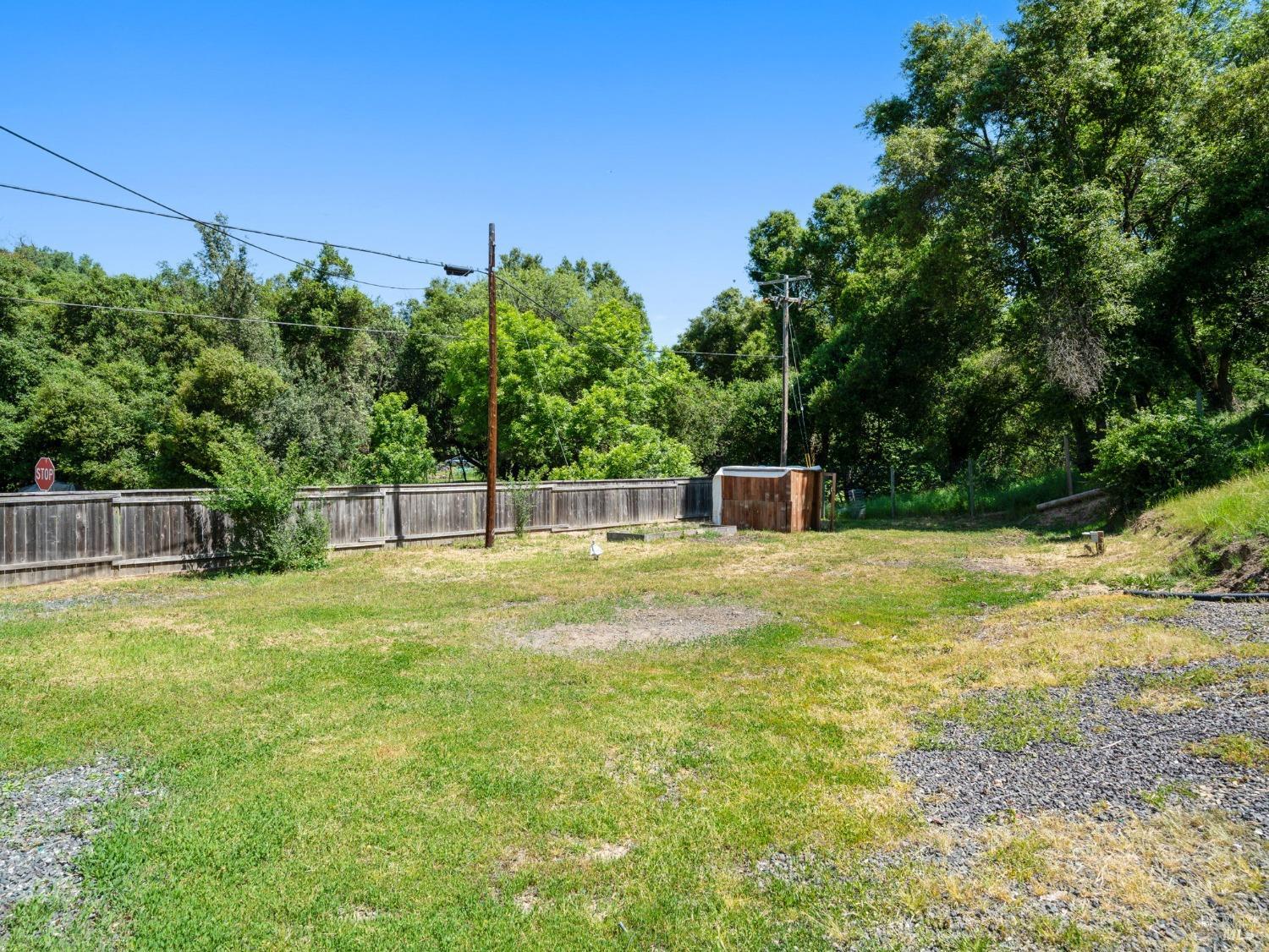 Detail Gallery Image 22 of 27 For 1901 Road B Unkn, Redwood Valley,  CA 95470 - 3 Beds | 2 Baths