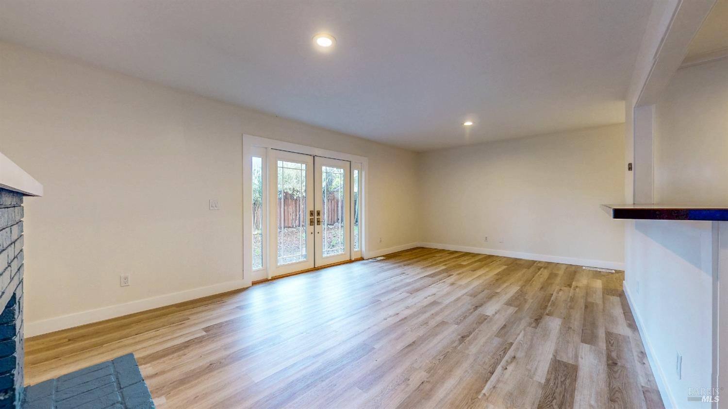 Detail Gallery Image 14 of 57 For 1245 Kerney St, Santa Rosa,  CA 95401 - 3 Beds | 2 Baths