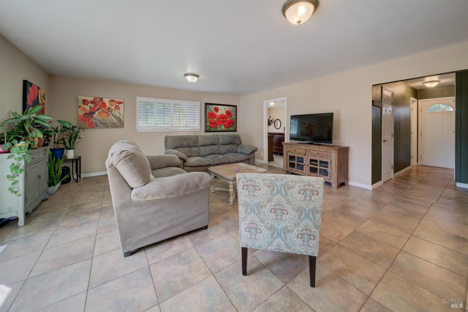 Detail Gallery Image 13 of 40 For 2160 Frederick St, Concord,  CA 94520 - 5 Beds | 2 Baths