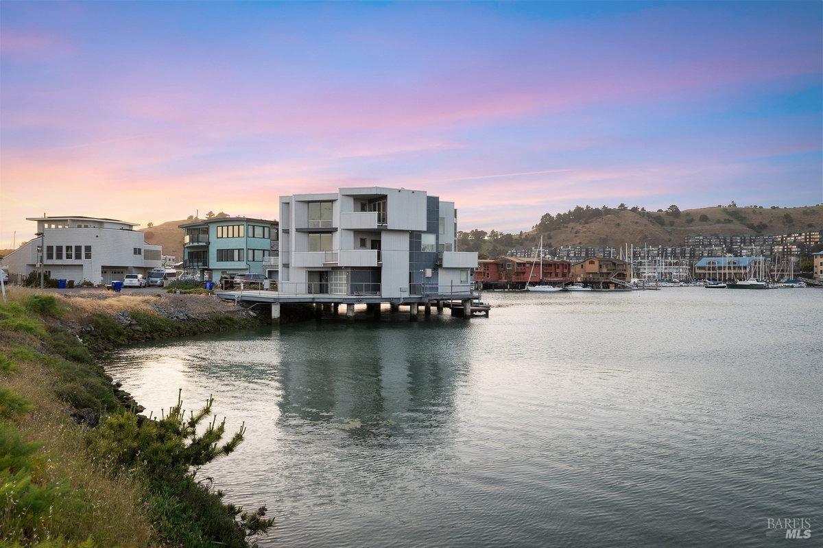 Detail Gallery Image 11 of 34 For 0 Sand Piper Spit Unkn, Richmond,  CA 94801 - – Beds | – Baths