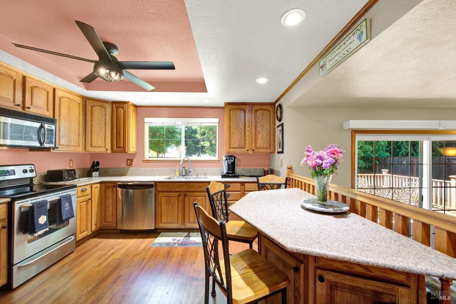 Detail Gallery Image 17 of 43 For 575 Gregory Dr, Vacaville,  CA 95687 - 4 Beds | 2/1 Baths