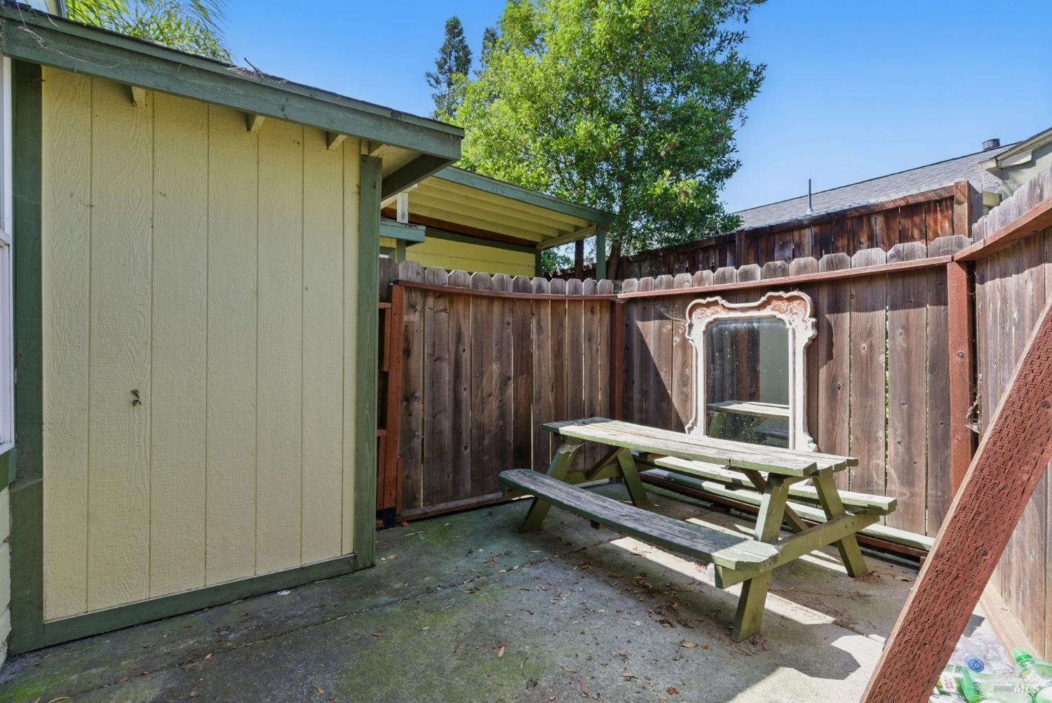 Detail Gallery Image 23 of 59 For 2322 Georgia St, Vallejo,  CA 94590 - 3 Beds | 2 Baths