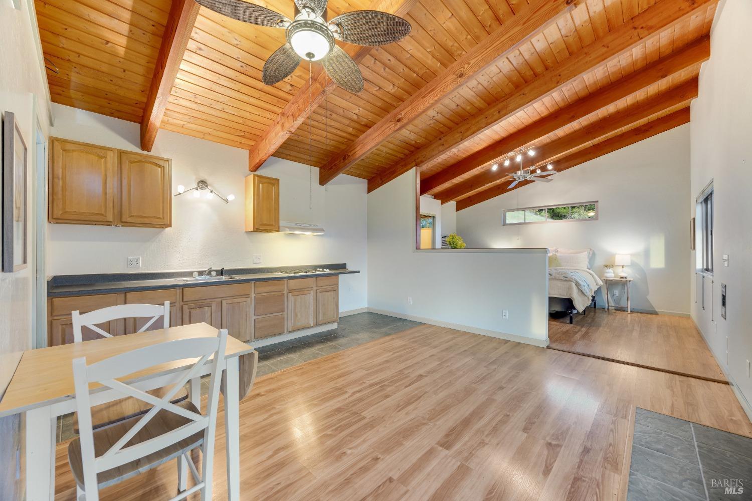 Detail Gallery Image 45 of 95 For 6960 Round Oak Rd, Penngrove,  CA 94951 - 3 Beds | 3 Baths