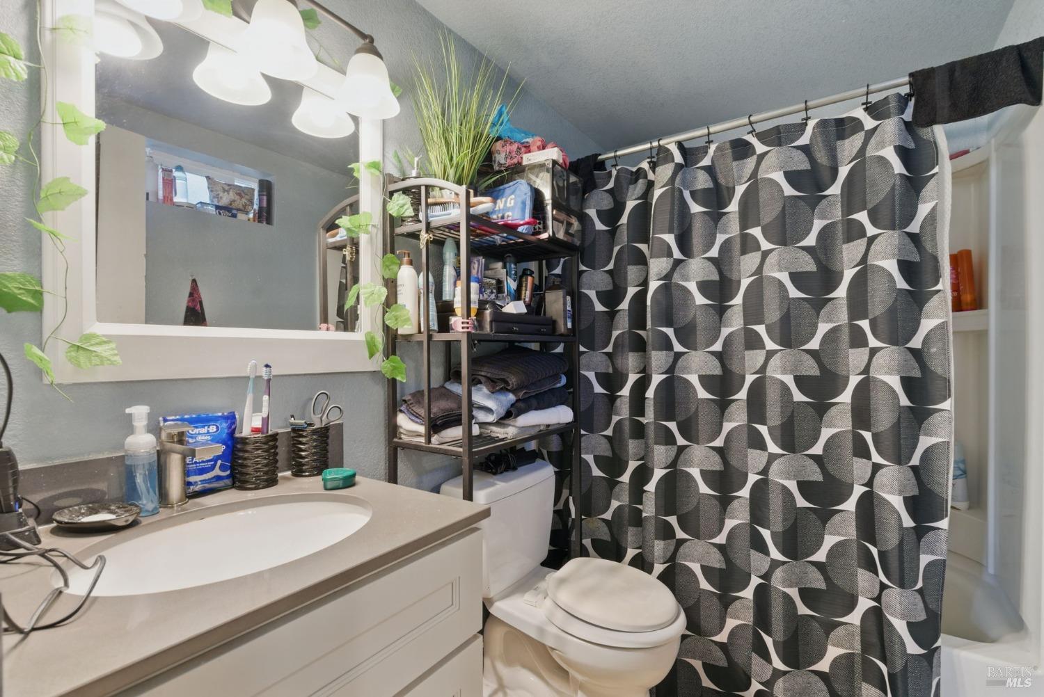 Detail Gallery Image 53 of 59 For 2322 Georgia St, Vallejo,  CA 94590 - 3 Beds | 2 Baths