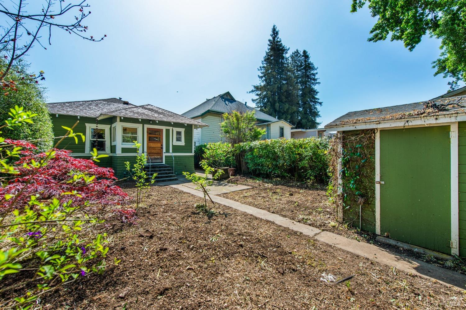 Detail Gallery Image 5 of 34 For 651 King St, Santa Rosa,  CA 95404 - 2 Beds | 2 Baths