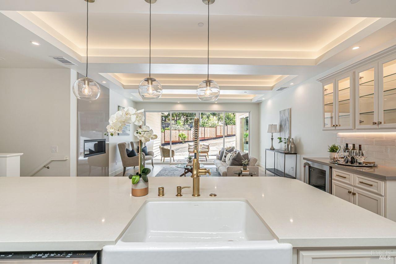 Detail Gallery Image 10 of 47 For 2022 Stony Oak Ct, Santa Rosa,  CA 95403 - 4 Beds | 3/1 Baths
