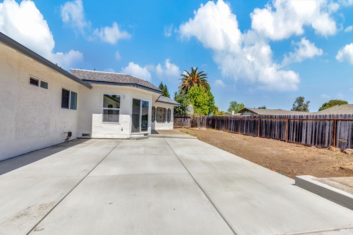 Detail Gallery Image 47 of 51 For 719 Seville Ln, Vacaville,  CA 95688 - 4 Beds | 2 Baths