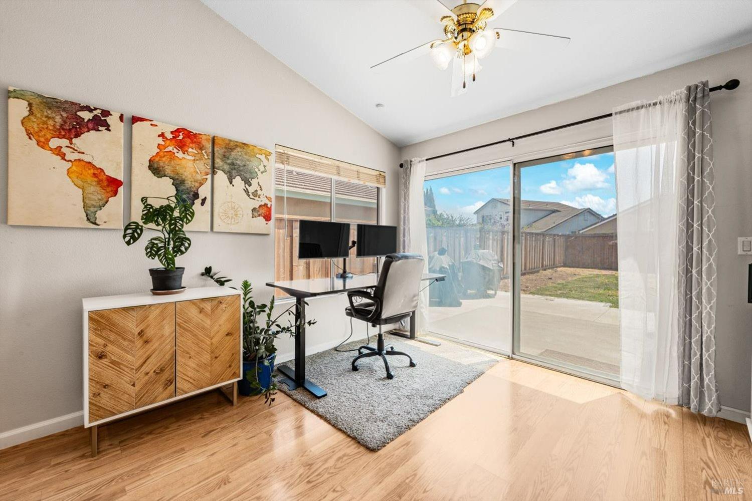 Detail Gallery Image 13 of 47 For 1760 Autumn Meadow Dr, Fairfield,  CA 94534 - 4 Beds | 2 Baths