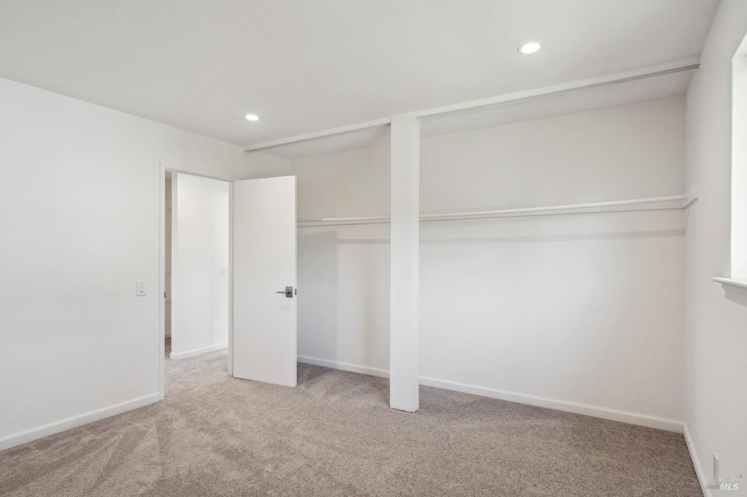 Detail Gallery Image 39 of 73 For 5082 Lakeville Hwy, Petaluma,  CA 94954 - 5 Beds | 4 Baths