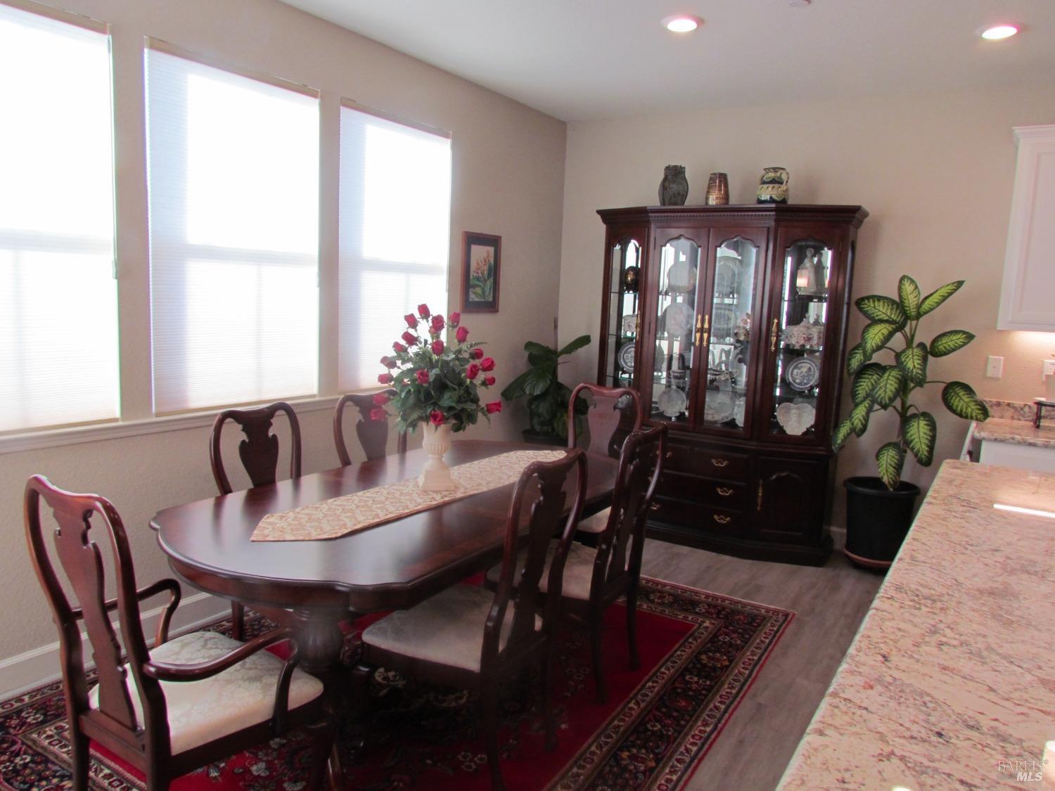Blue River Drive, Vallejo, California image 15