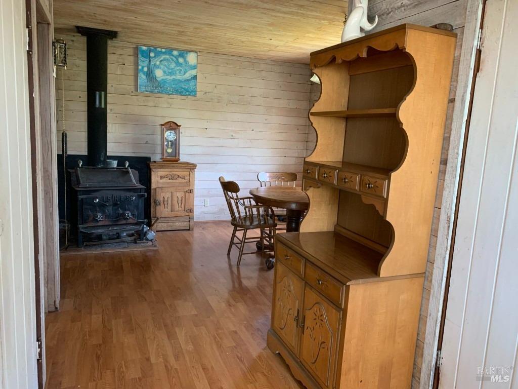 Detail Gallery Image 8 of 19 For 38882 Honey Run Ln, Gualala,  CA 95445 - 1 Beds | 1 Baths