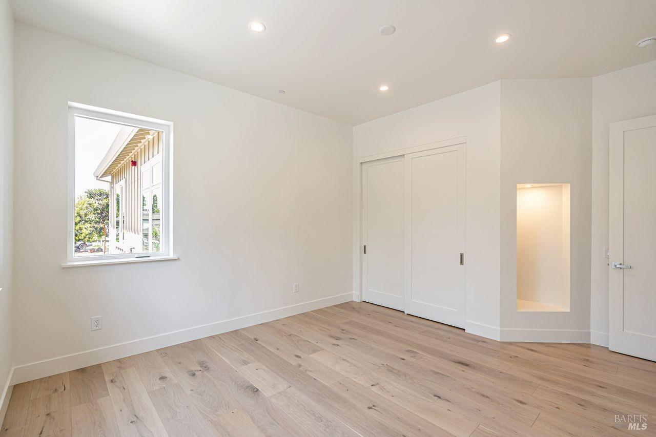 Detail Gallery Image 36 of 47 For 2022 Stony Oak Ct, Santa Rosa,  CA 95403 - 4 Beds | 3/1 Baths