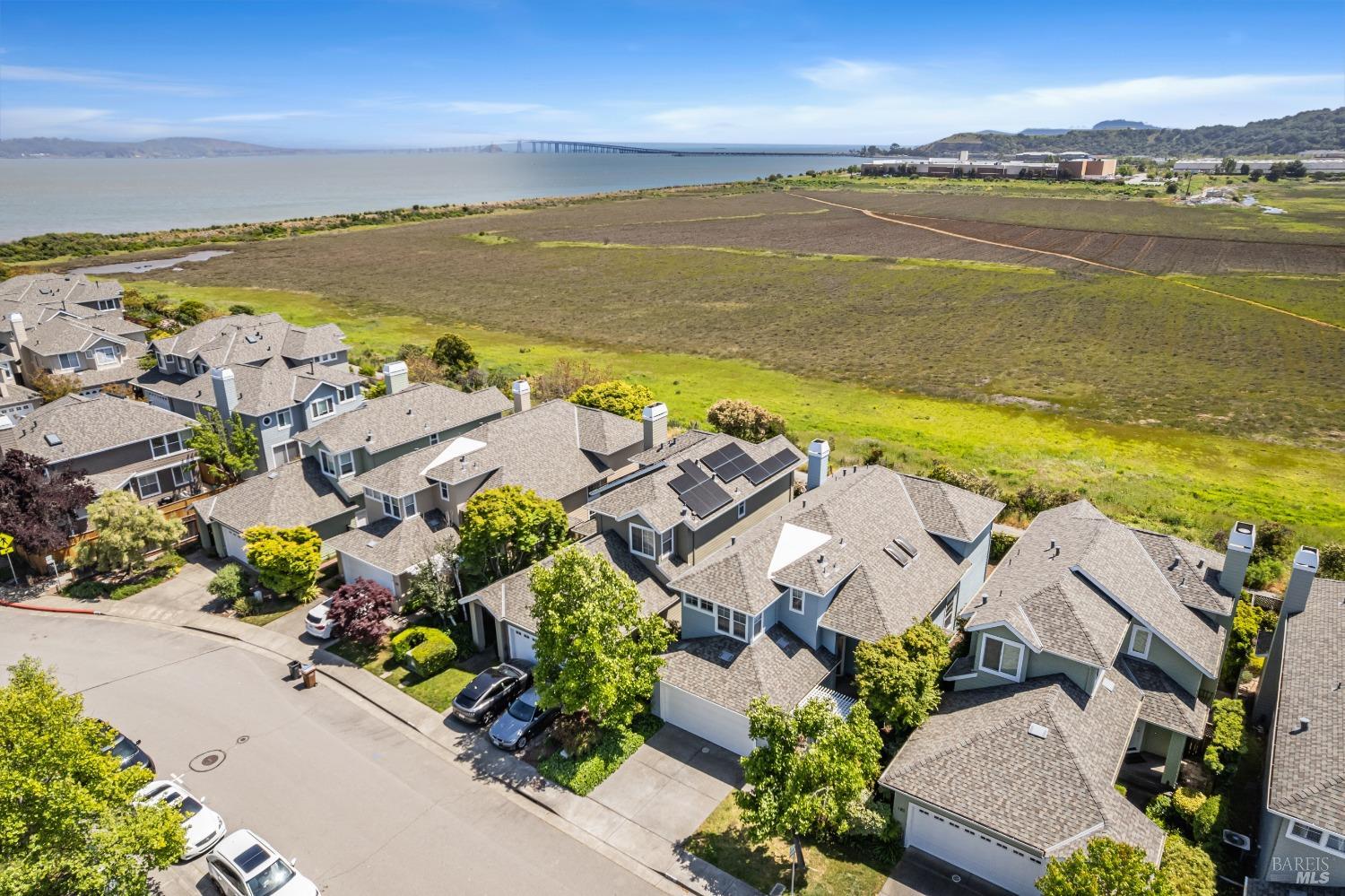 Detail Gallery Image 26 of 28 For 184 Baypoint Dr, San Rafael,  CA 94901 - 4 Beds | 3 Baths