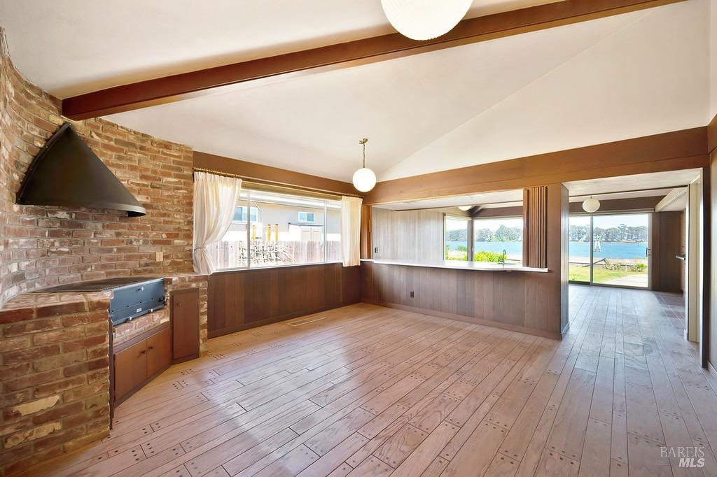 Detail Gallery Image 23 of 31 For 75 Edgewater Dr, Rio Vista,  CA 94571 - 3 Beds | 2/2 Baths