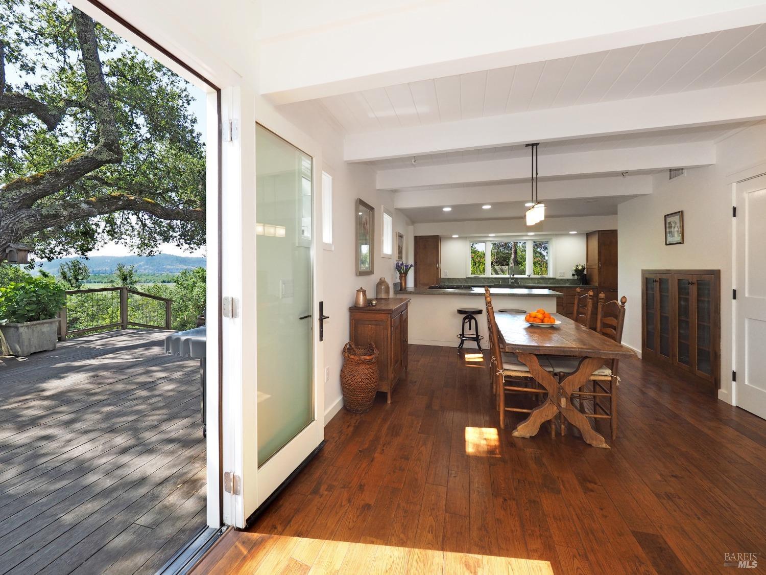 Detail Gallery Image 21 of 74 For 23078 Vineyard Rd, Geyserville,  CA 95441 - 3 Beds | 2 Baths