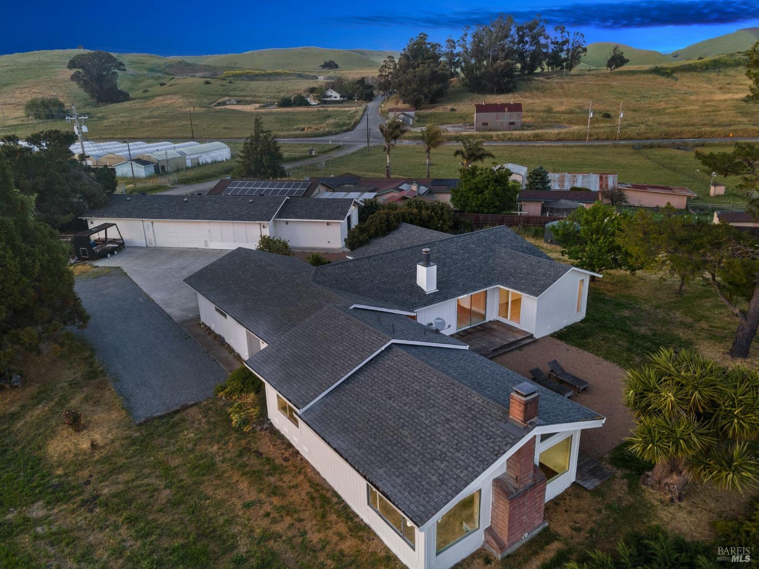 Detail Gallery Image 72 of 73 For 5082 Lakeville Hwy, Petaluma,  CA 94954 - 5 Beds | 4 Baths