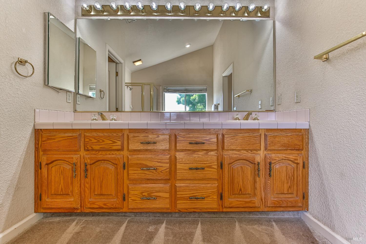 Glen Ellen Drive, Fairfield, California image 15