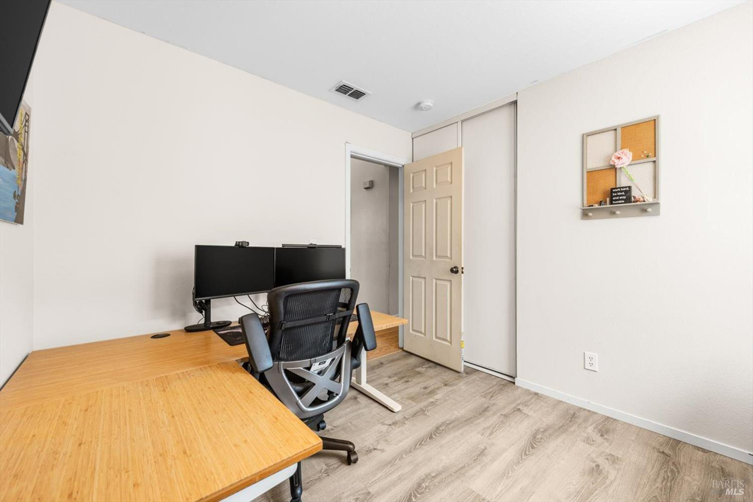 Detail Gallery Image 23 of 47 For 1760 Autumn Meadow Dr, Fairfield,  CA 94534 - 4 Beds | 2 Baths