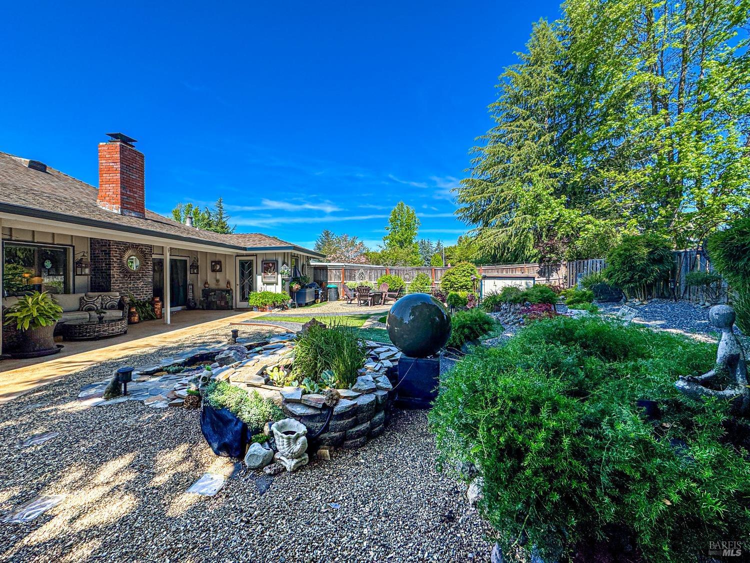 Detail Gallery Image 41 of 49 For 7019 Fairfield Dr, Santa Rosa,  CA 95409 - 2 Beds | 2 Baths