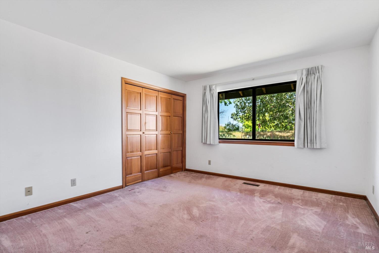 Detail Gallery Image 29 of 45 For 2319 Laguna Vista Dr, Novato,  CA 94945 - 3 Beds | 2/1 Baths