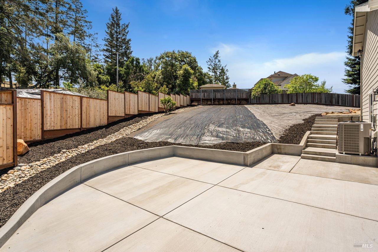 Detail Gallery Image 47 of 47 For 2022 Stony Oak Ct, Santa Rosa,  CA 95403 - 4 Beds | 3/1 Baths