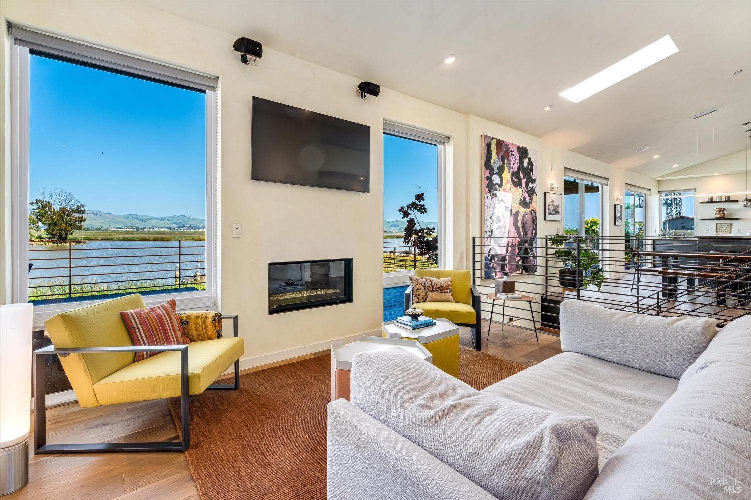 Detail Gallery Image 15 of 46 For 1364 Milton Rd, Napa,  CA 94559 - 3 Beds | 2 Baths