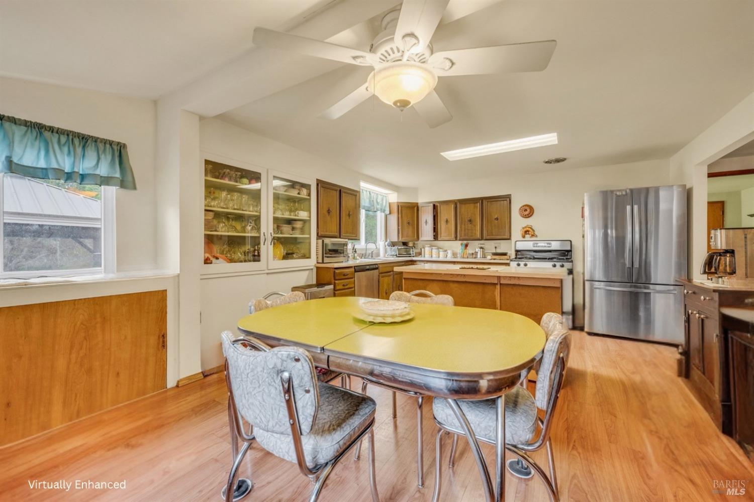 Detail Gallery Image 9 of 34 For 3091 Foothill Blvd, Calistoga,  CA 94515 - 3 Beds | 2 Baths