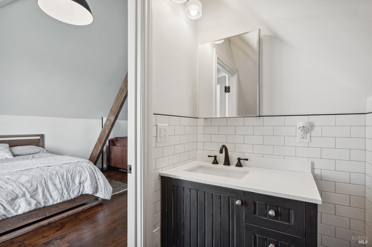 Detail Gallery Image 53 of 73 For 5082 Lakeville Hwy, Petaluma,  CA 94954 - 5 Beds | 4 Baths