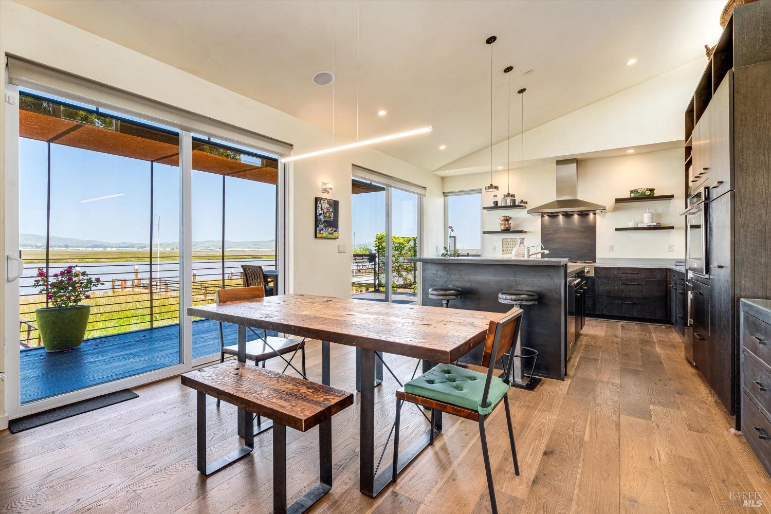 Detail Gallery Image 8 of 46 For 1364 Milton Rd, Napa,  CA 94559 - 3 Beds | 2 Baths