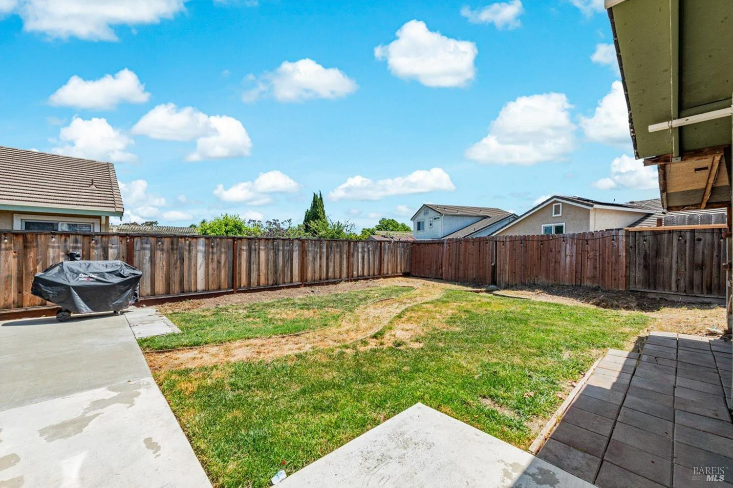 Detail Gallery Image 38 of 47 For 1760 Autumn Meadow Dr, Fairfield,  CA 94534 - 4 Beds | 2 Baths