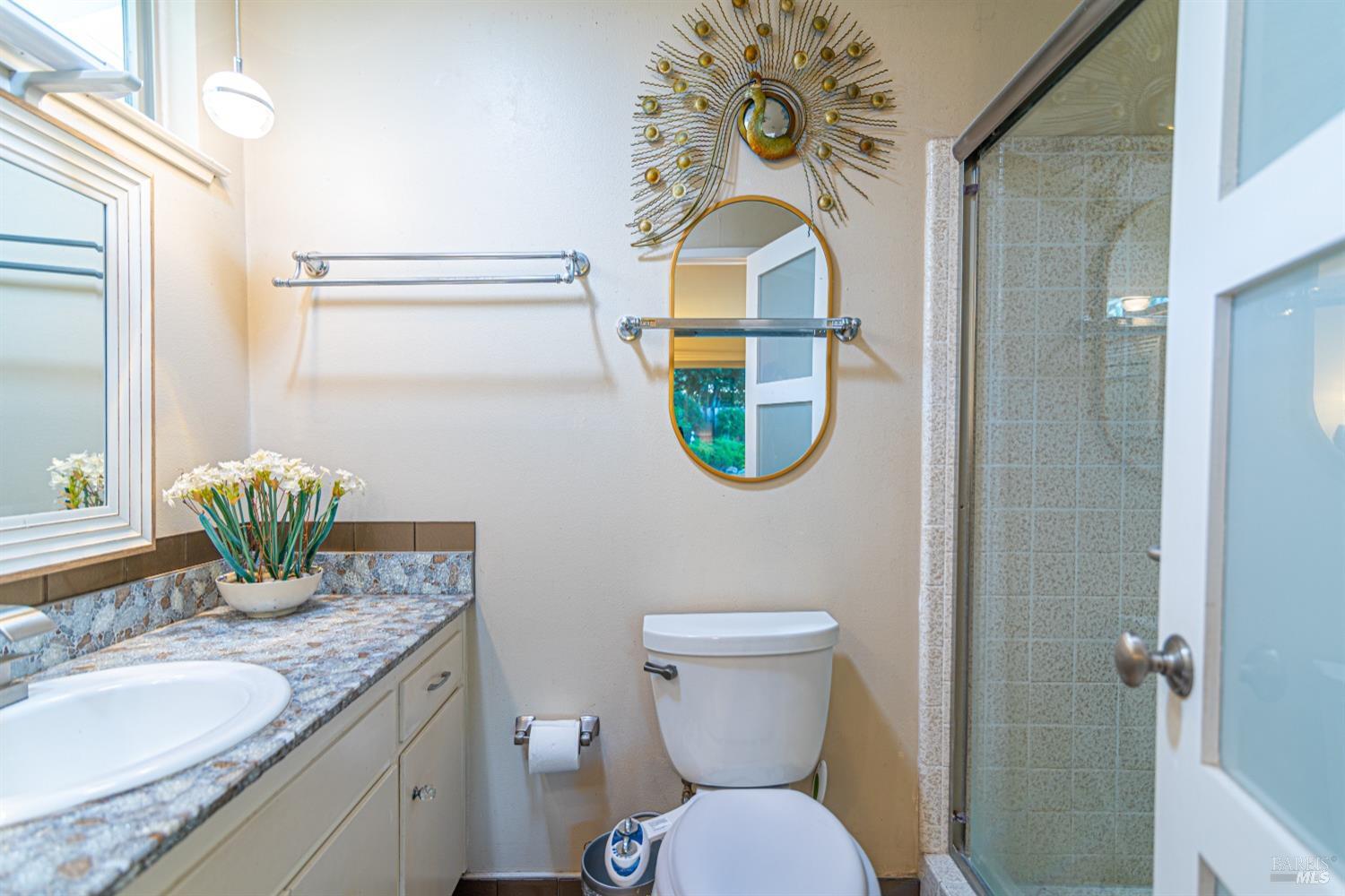 Detail Gallery Image 17 of 49 For 7019 Fairfield Dr, Santa Rosa,  CA 95409 - 2 Beds | 2 Baths