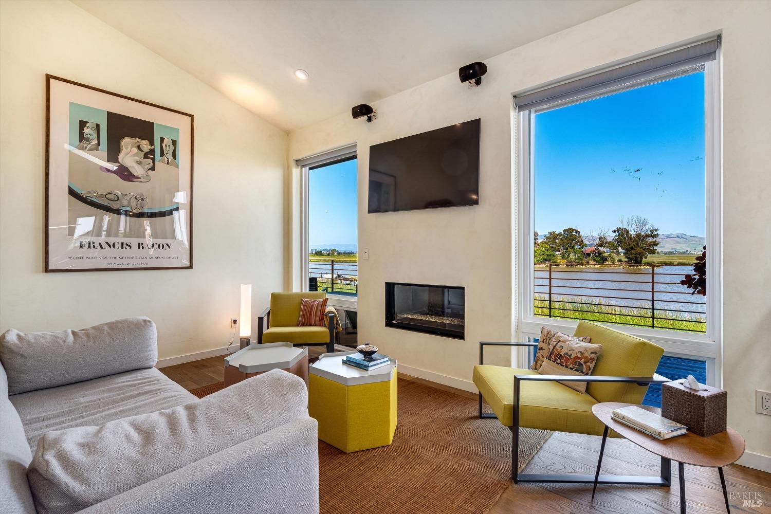 Detail Gallery Image 16 of 46 For 1364 Milton Rd, Napa,  CA 94559 - 3 Beds | 2 Baths