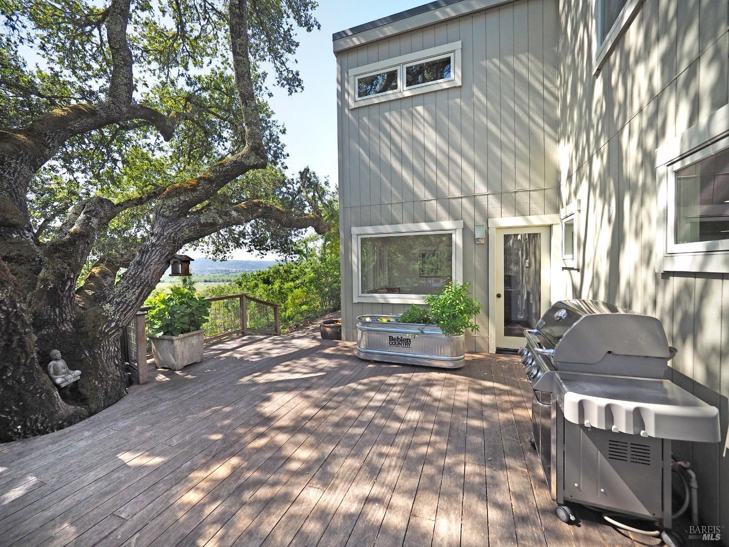Detail Gallery Image 51 of 74 For 23078 Vineyard Rd, Geyserville,  CA 95441 - 3 Beds | 2 Baths