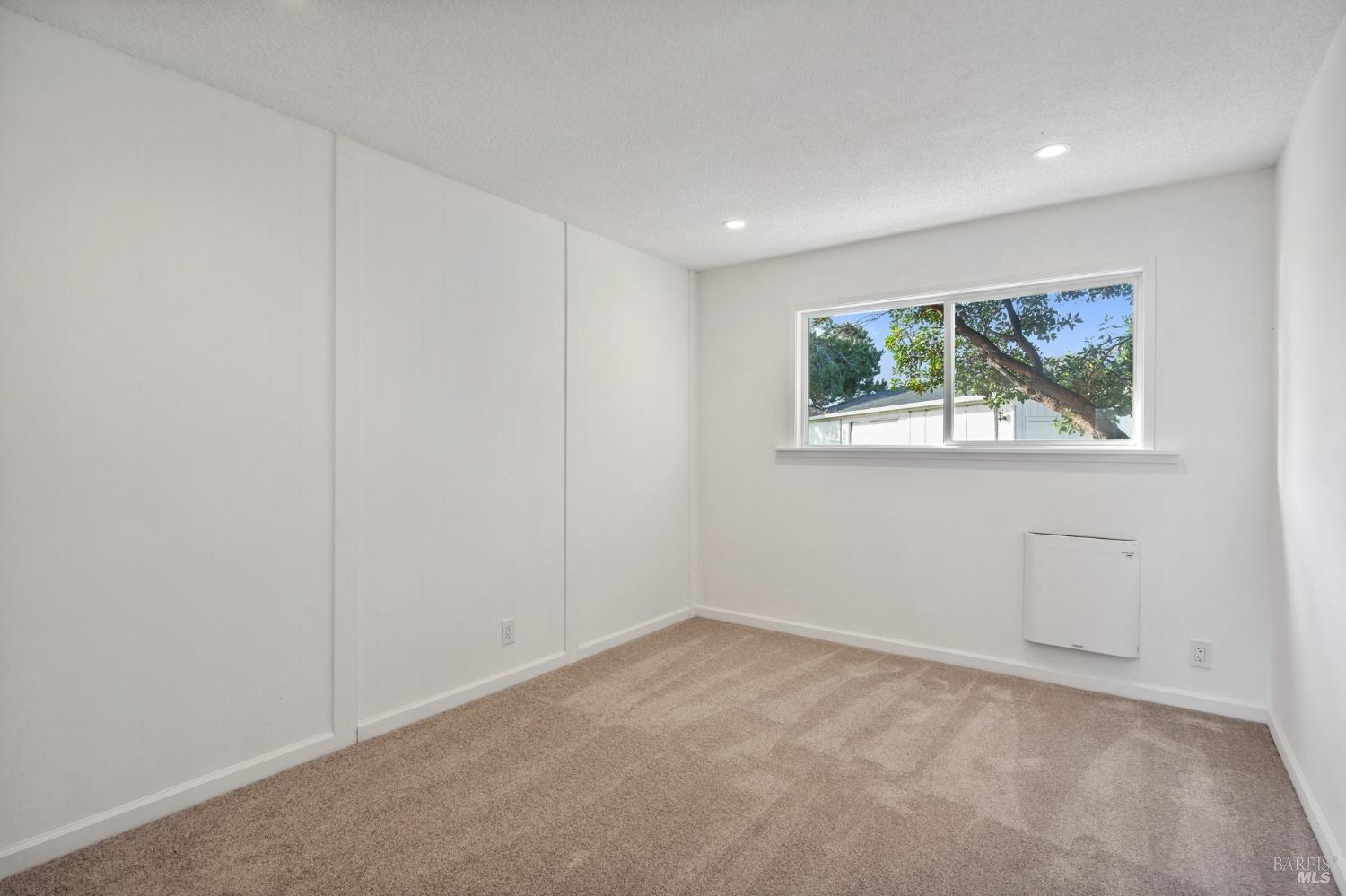 Detail Gallery Image 36 of 73 For 5082 Lakeville Hwy, Petaluma,  CA 94954 - 5 Beds | 4 Baths