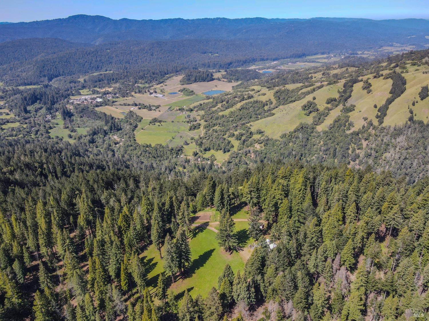 Detail Gallery Image 1 of 52 For 13740 Peregrine Rd, Boonville,  CA 95415 - – Beds | – Baths
