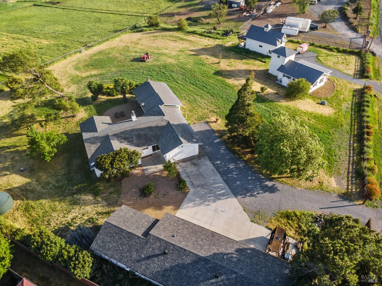 Detail Gallery Image 69 of 73 For 5082 Lakeville Hwy, Petaluma,  CA 94954 - 5 Beds | 4 Baths