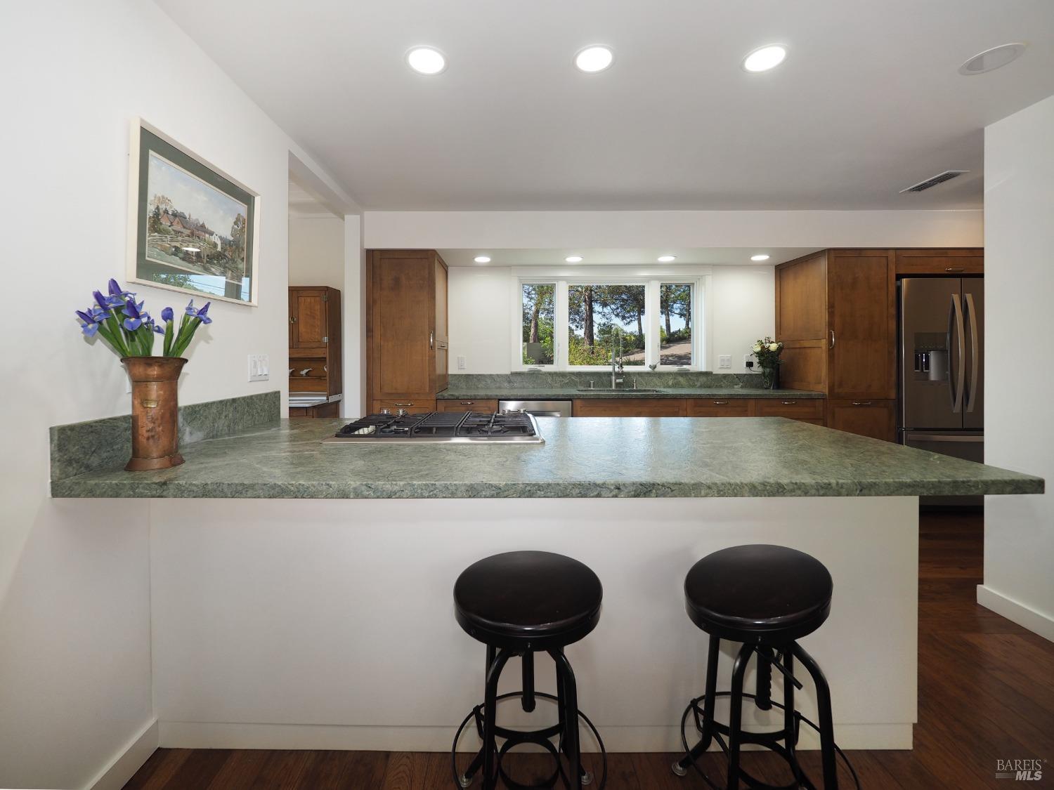 Detail Gallery Image 23 of 74 For 23078 Vineyard Rd, Geyserville,  CA 95441 - 3 Beds | 2 Baths