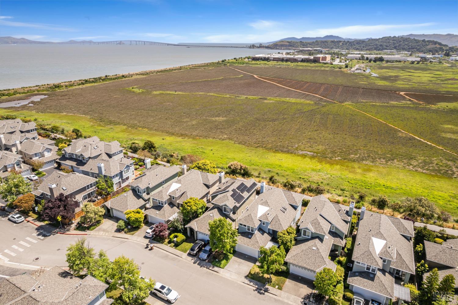 Detail Gallery Image 23 of 28 For 184 Baypoint Dr, San Rafael,  CA 94901 - 4 Beds | 3 Baths