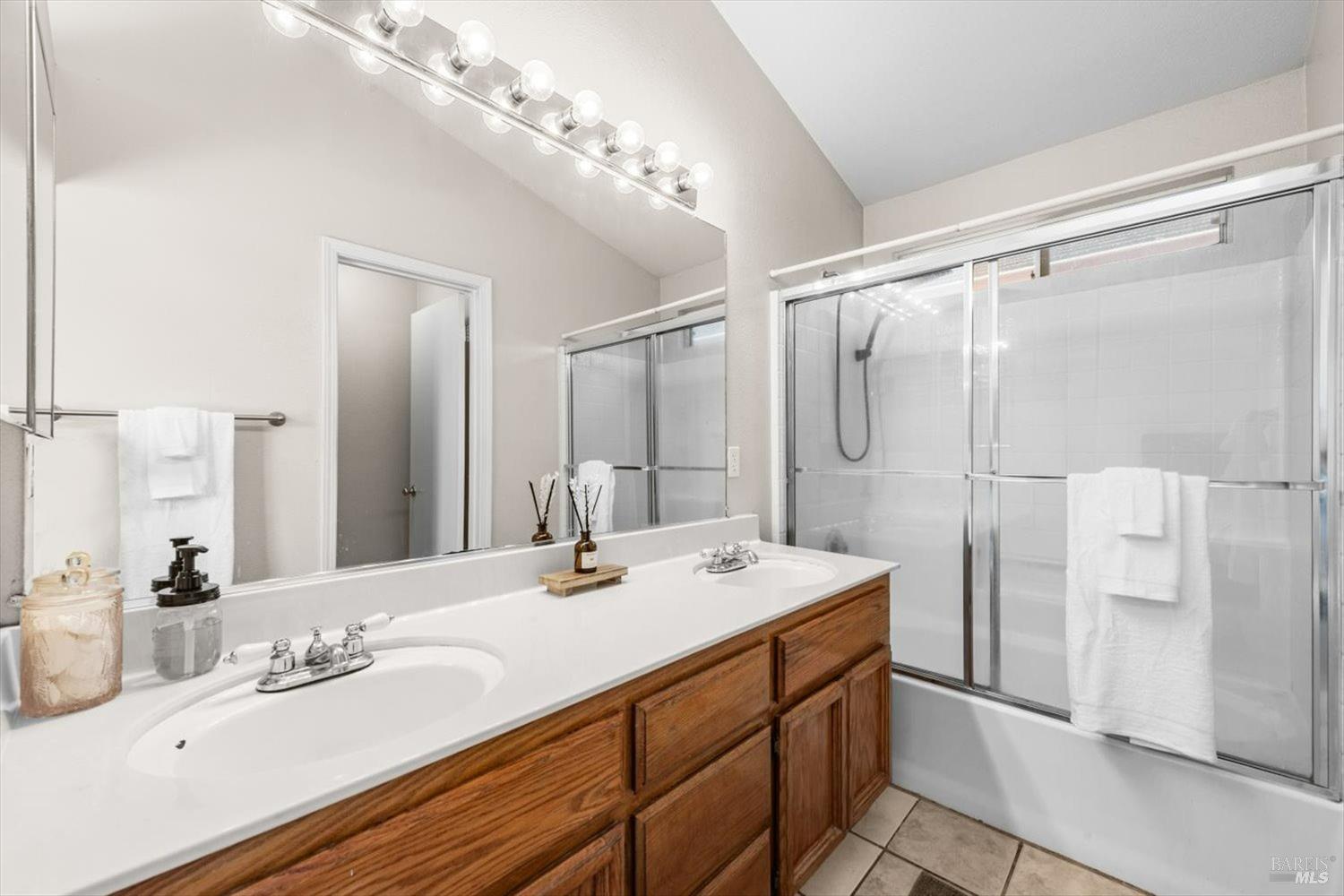 Detail Gallery Image 30 of 47 For 1760 Autumn Meadow Dr, Fairfield,  CA 94534 - 4 Beds | 2 Baths