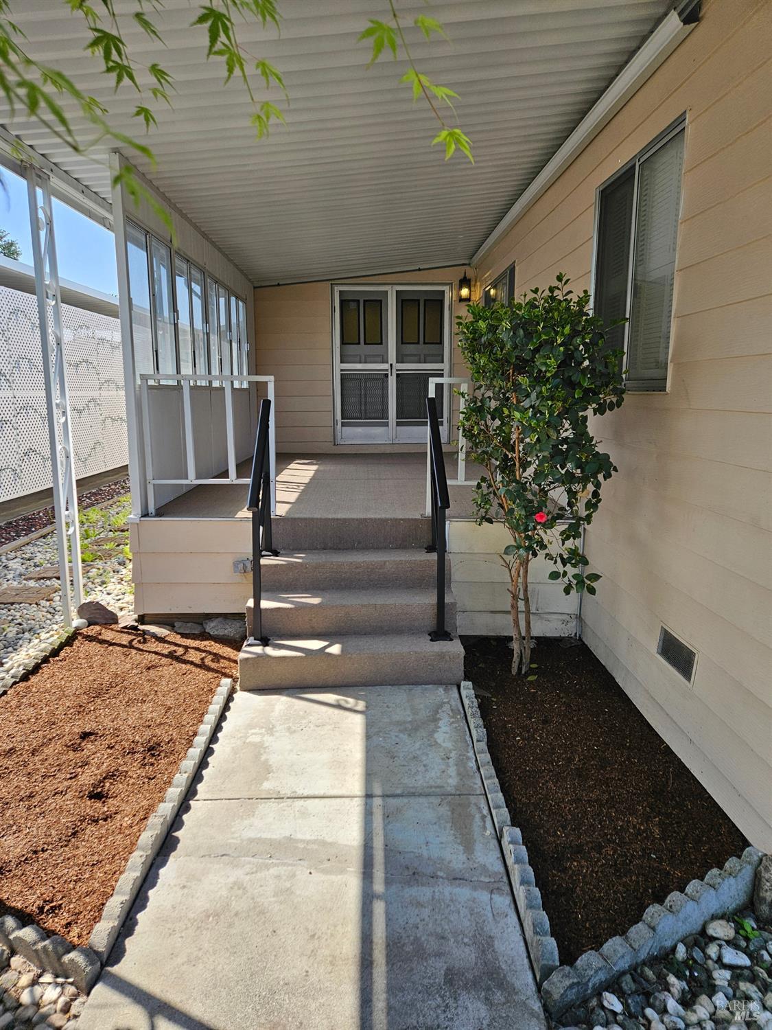 Detail Gallery Image 2 of 33 For 111 Estrella Dr 111, Santa Rosa,  CA 95403 - 3 Beds | 2 Baths