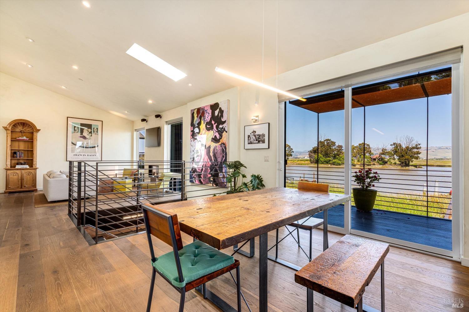Detail Gallery Image 14 of 46 For 1364 Milton Rd, Napa,  CA 94559 - 3 Beds | 2 Baths