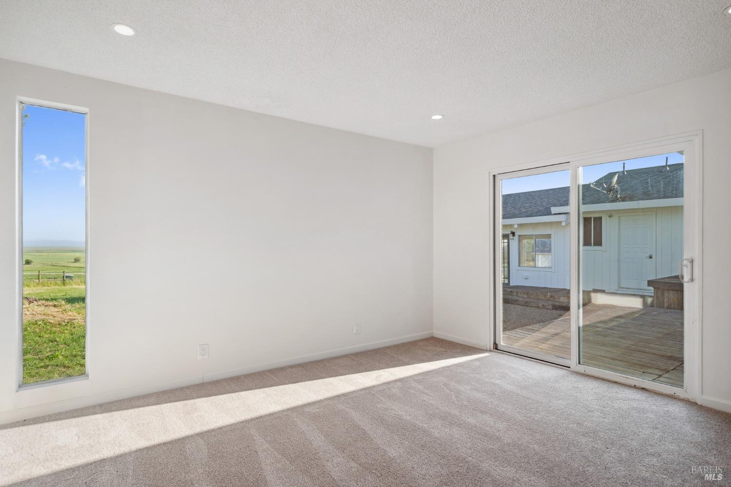 Detail Gallery Image 42 of 73 For 5082 Lakeville Hwy, Petaluma,  CA 94954 - 5 Beds | 4 Baths